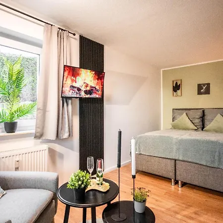 Apartment Ostersiek- Privater Eingang Mit Eigener Terrasse Bad Salzuflen Esterno foto